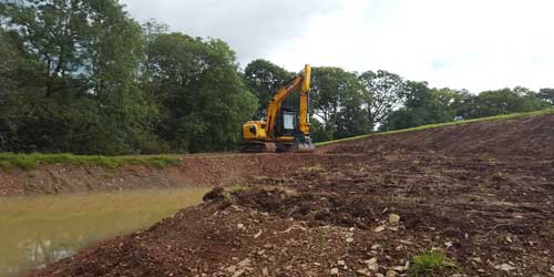 Manned digger hire for digging ponds